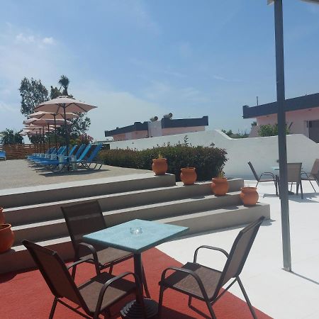 Aegean Pearl Hotel ตีกากี ภายนอก รูปภาพ