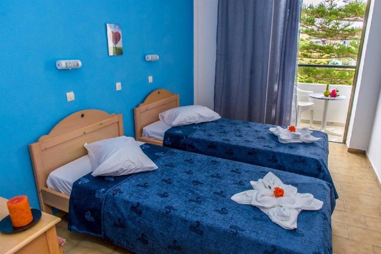Aegean Pearl Hotel ตีกากี ภายนอก รูปภาพ