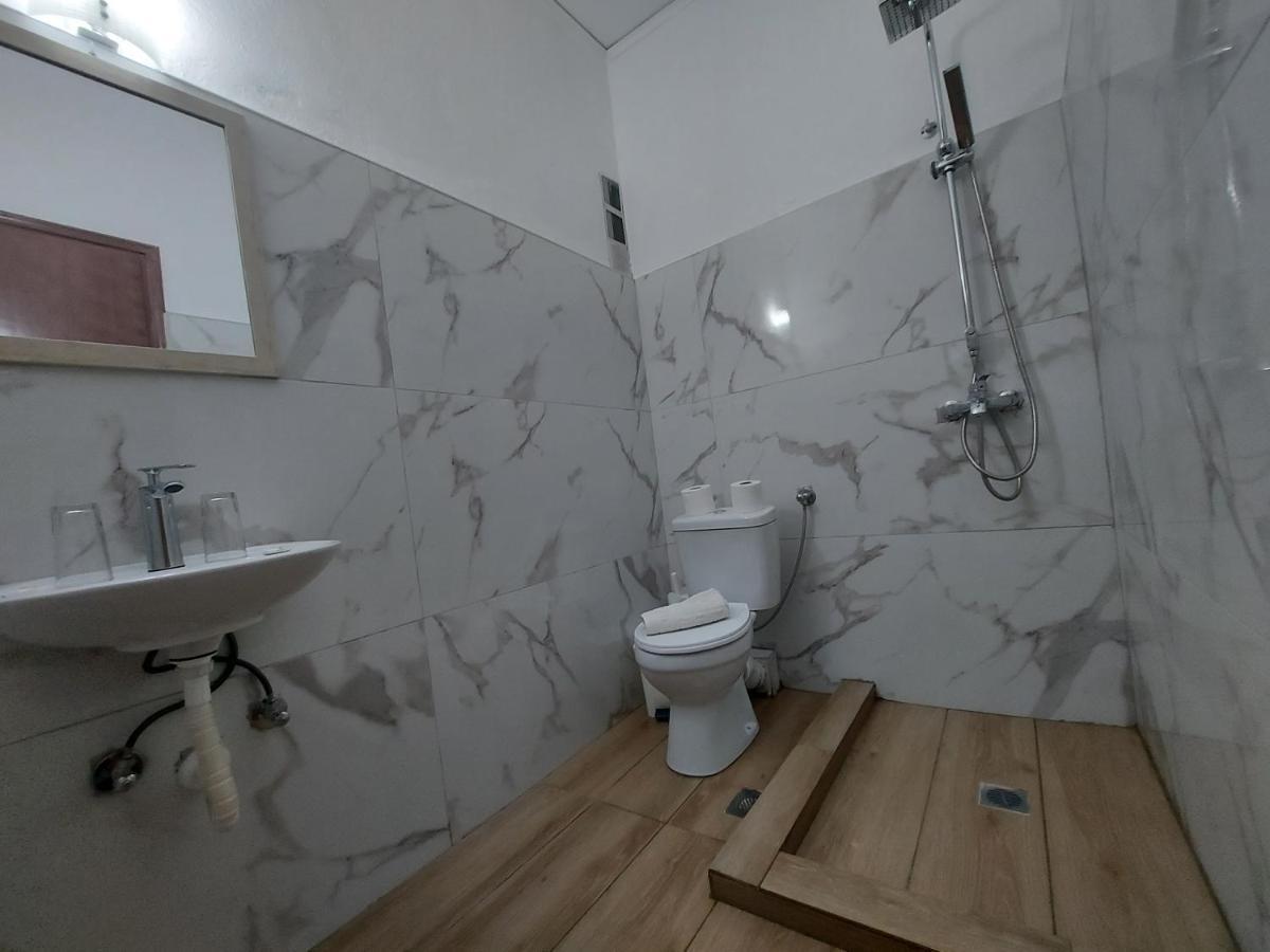 Aegean Pearl Hotel ตีกากี ภายนอก รูปภาพ